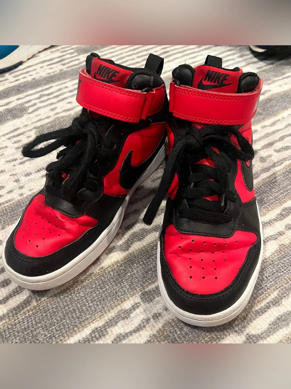 Nike Kids High-Top Sneakers in Red and Black
